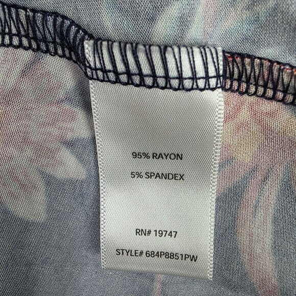 The Pioneer Woman Blue Floral 3/4 Sleeve Dress Rayon Spandex Blend M (8-10) - Picture 5 of 10